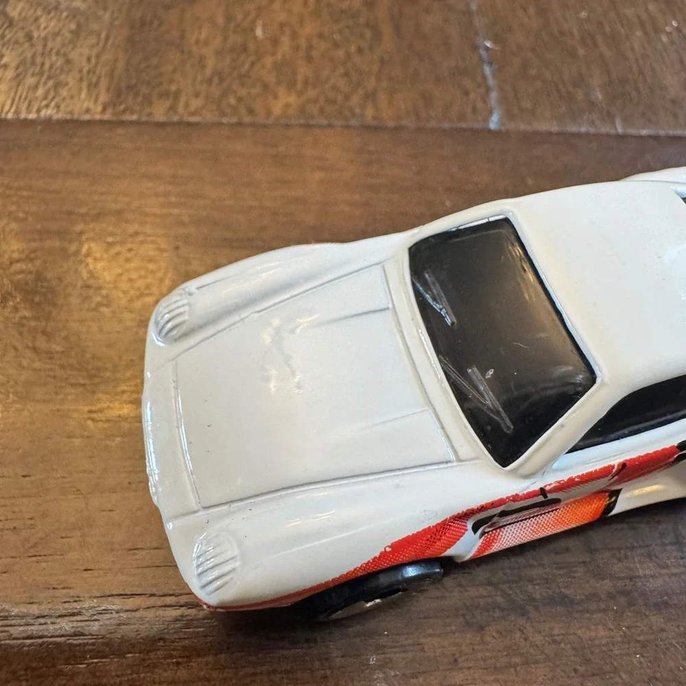 Hot Wheels Porsche 959 Toy Car White Hi-Bank Racing 2 Diecast 1987 Malaysia
